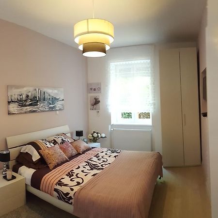 Apartman Stoosova Deluxe 자그레브 외부 사진