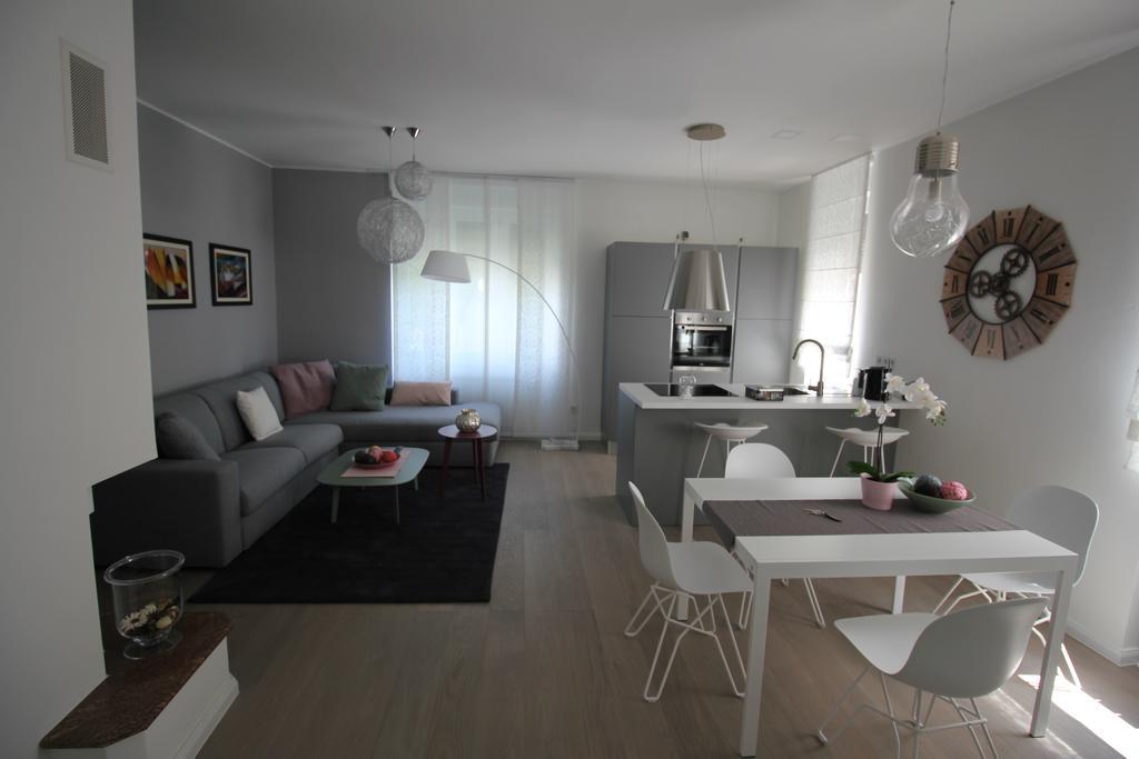 Apartman Stoosova Deluxe 자그레브 외부 사진