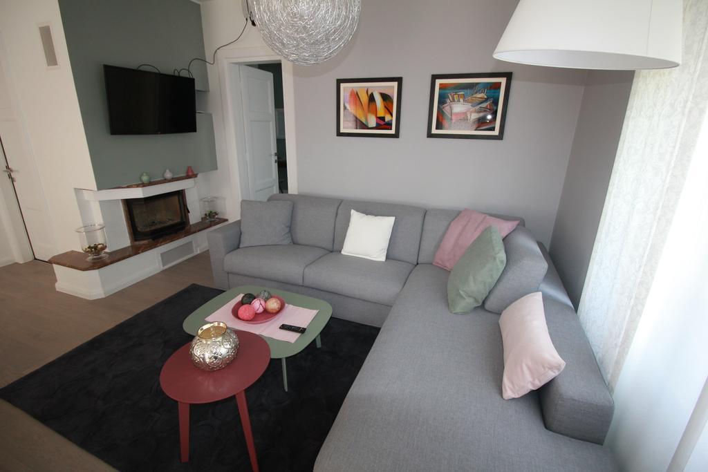 Apartman Stoosova Deluxe 자그레브 외부 사진