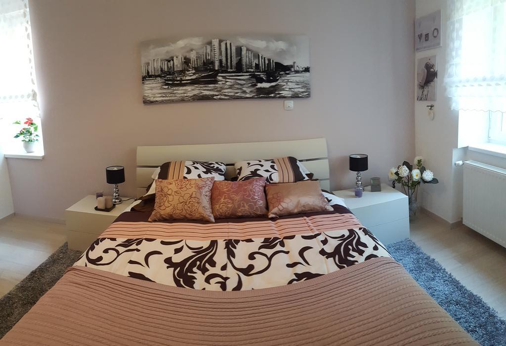 Apartman Stoosova Deluxe 자그레브 외부 사진