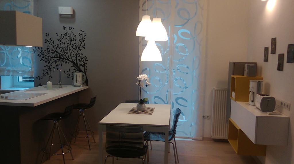 Apartman Stoosova Deluxe 자그레브 외부 사진